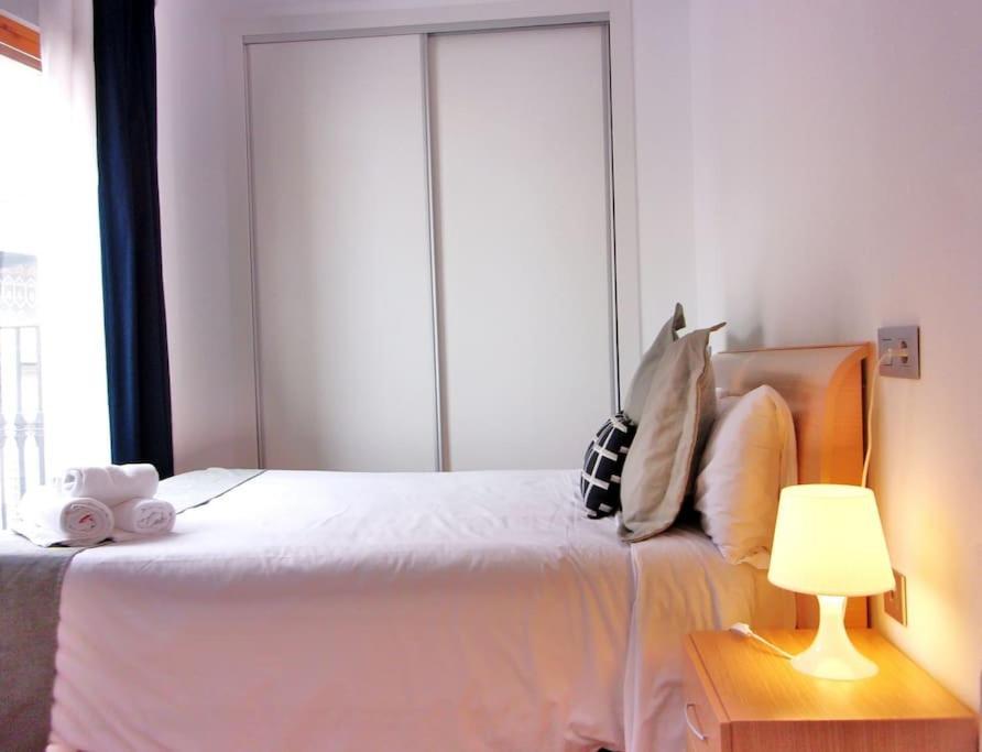 Beautiful Apartment In Calle Mayor Alicante Eksteriør bilde