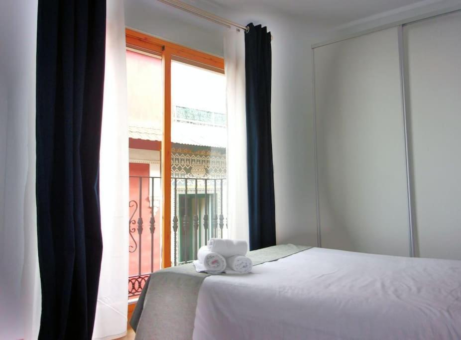 Beautiful Apartment In Calle Mayor Alicante Eksteriør bilde