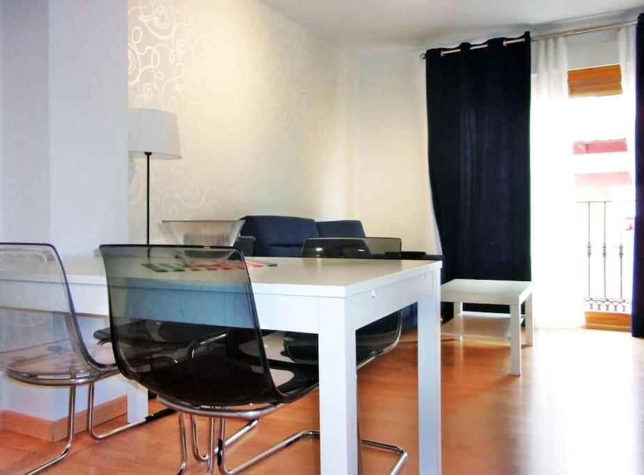 Beautiful Apartment In Calle Mayor Alicante Eksteriør bilde
